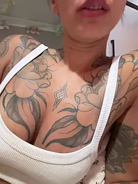 Snapshot of Nadiasexy chatting on July 18, 2026, 9:34 pm Nadiasexy online show from July 18, 2026, 9:34 pm