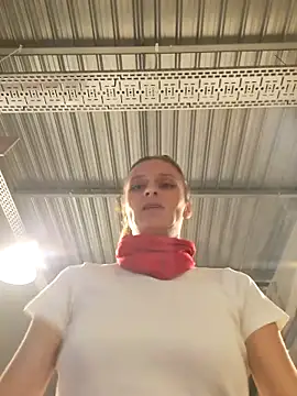 Snapshot of Katerina177 chatting on October 28, 2025, 5:34 pm Katerina177 online show from October 28, 2025, 5:34 pm