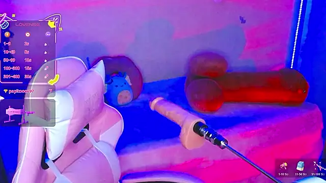 kim saenz20 online show from March 3, 2026, 4:08 am