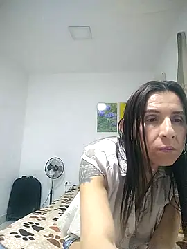 Snapshot of Cameron_puppy chatting on June 25, 2026, 5:12 am Cameron puppy online show from June 25, 2026, 5:12 am