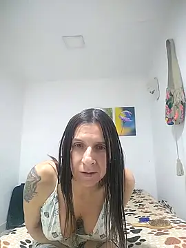 Snapshot of Cameron_puppy chatting on June 21, 2026, 6:52 am Cameron puppy online show from June 21, 2026, 6:52 am