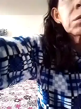 Cameron puppy online show from October 28, 2025, 6:40 pm