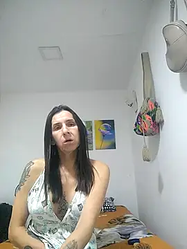 Snapshot of Cameron_puppy chatting on July 24, 2026, 6:09 am Cameron puppy online show from July 24, 2026, 6:09 am