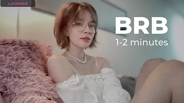 ms christiana online show from November 9, 2025, 1:42 am