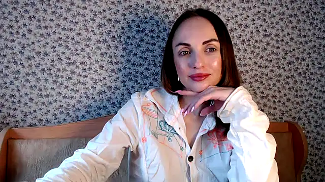 Snapshot of Tinadream20 chatting on March 28, 2026, 9:54 am Tinadream20 online show from March 28, 2026, 9:54 am