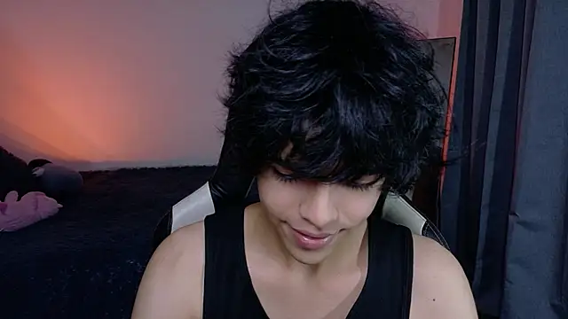 Snapshot of Alan26_ chatting on April 23, 2026, 12:29 pm Alan26 online show from April 23, 2026, 12:29 pm