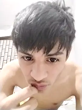 Snapshot of cachondo777t chatting on December 15, 2025, 8:53 am cachondo777t online show from December 15, 2025, 8:53 am