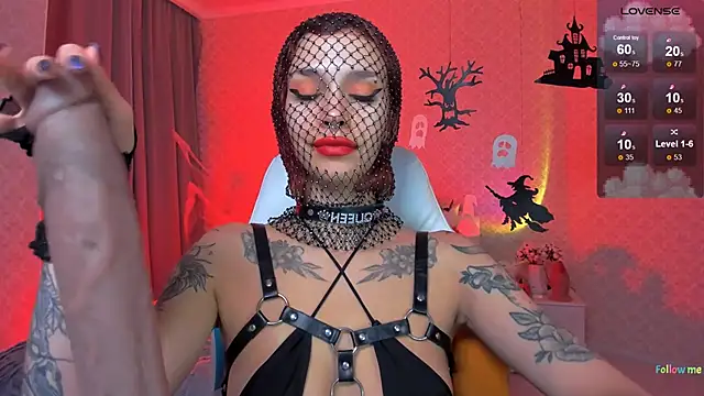 LeylaNoiry online show from October 26, 2025, 5:35 pm