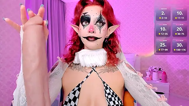 LeylaNoiry online show from November 8, 2025, 1:47 pm