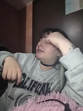 Snapshot of Sachi_Meow chatting on February 20, 2026, 3:14 am Sachi Meow online show from February 20, 2026, 3:14 am