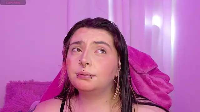 Snapshot of Sachi_Meow chatting on May 8, 2026, 7:17 pm Sachi Meow online show from May 8, 2026, 7:17 pm