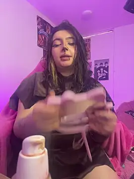 Sachi Meow online show from October 31, 2025, 12:35 pm