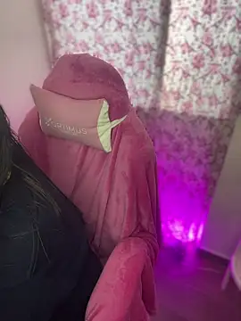 Snapshot of Sachi_Meow chatting on March 7, 2026, 6:02 pm Sachi Meow online show from March 7, 2026, 6:02 pm