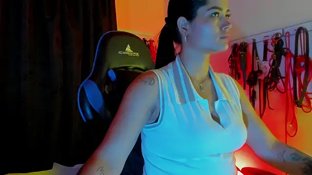 Snapshot of scarlet-kennedy98 chatting on December 5, 2025, 6:39 pm scarlet-kennedy98 online show from December 5, 2025, 6:39 pm