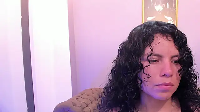 Snapshot of zoe_martin4 chatting on January 11, 2025, 8:43 pm zoe martin4 online show from January 11, 2025, 8:43 pm
