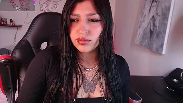 Snapshot of MissDennise chatting on October 11, 2025, 4:52 pm MissDennise online show from October 11, 2025, 4:52 pm