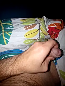 Snapshot of marckk19873 chatting on October 17, 2025, 10:33 pm marckk19873 online show from October 17, 2025, 10:33 pm