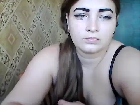 Elizabeth Meow online show from October 31, 2025, 6:32 am