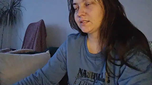 Cyndee Winter online show from November 28, 2025, 2:28 pm