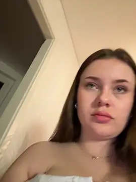 MaribelRiver online show from October 25, 2025, 11:38 pm