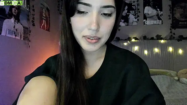 Anisawithlove online show from October 5, 2025, 7:54 am