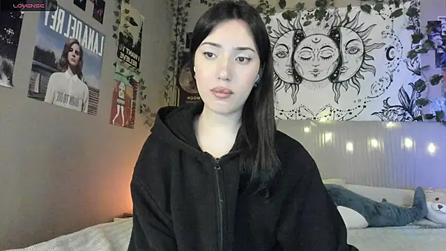 Anisawithlove online show from March 18, 2025, 2:28 pm