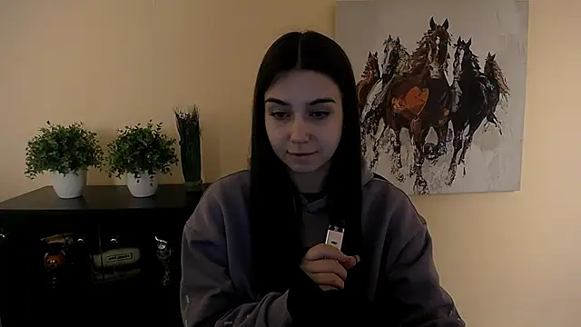 Lili magic online show from November 20, 2025, 1:56 pm