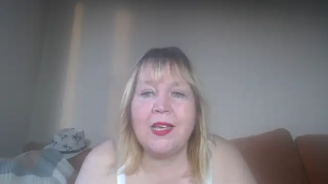 Blasflittchen online show from January 31, 2025, 3:33 pm