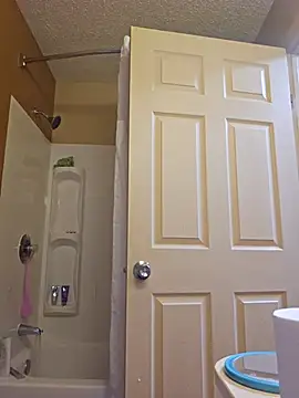 Snapshot of bella8769 chatting on March 9, 2025, 3:54 am bella8769 online show from March 9, 2025, 3:54 am