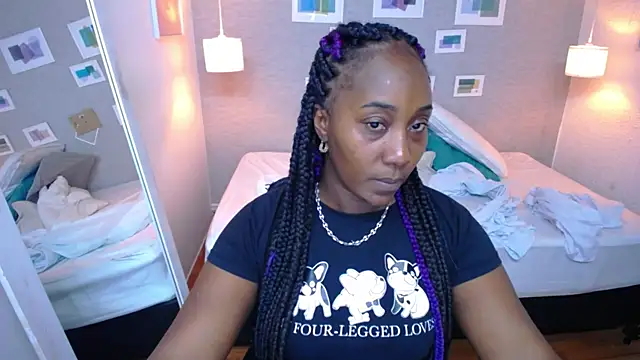 kiara evanss online show from February 18, 2025, 8:14 pm