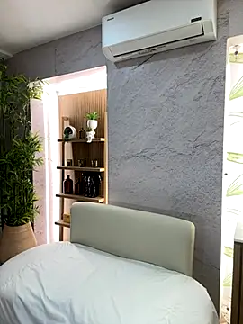 Snapshot of LIAH_IZUMI chatting on October 11, 2025, 10:49 am LIAH IZUMI online show from October 11, 2025, 10:49 am