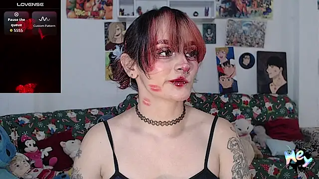 kitty22  online show from February 14, 2026, 5:24 pm