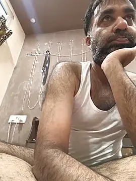 Snapshot of lund_lol chatting on June 21, 2026, 8:42 am lund lol online show from June 21, 2026, 8:42 am