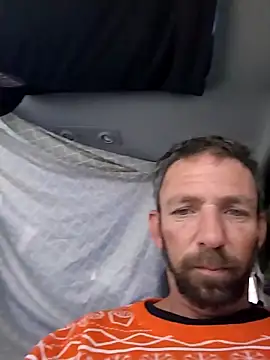 Treemandude online show from December 16, 2025, 5:39 pm