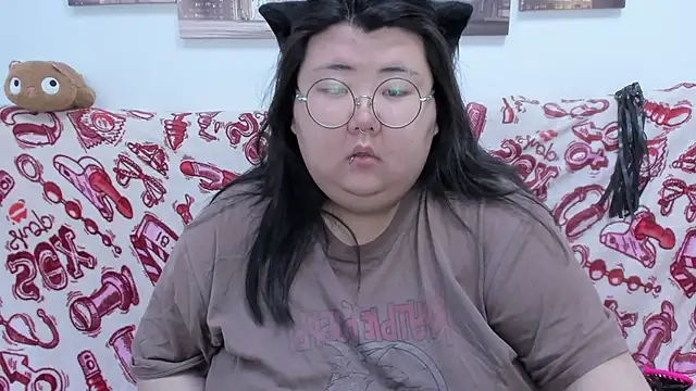Nadine asian online show from June 6, 2026, 1:33 am
