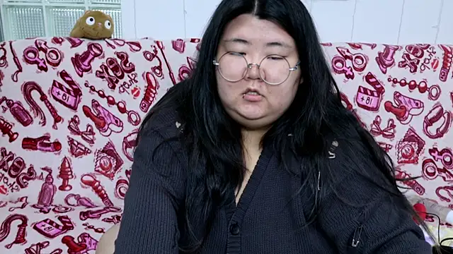 Nadine asian online show from December 19, 2025, 9:00 am