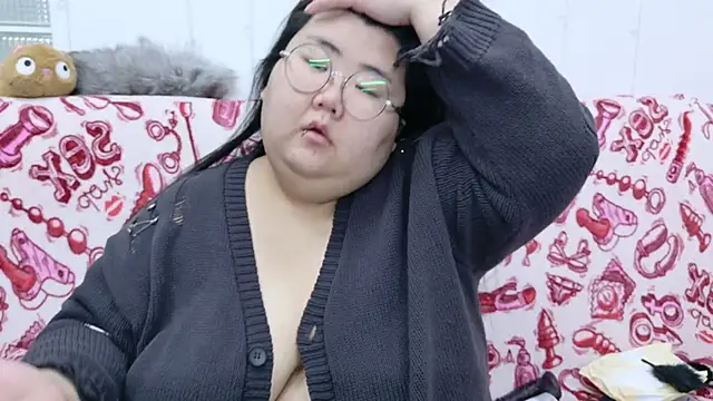 Nadine asian online show from January 15, 2026, 4:05 am