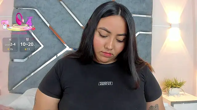 LucciaPorter online show from January 5, 2026, 8:23 pm