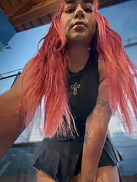 Snapshot of RavenM8 chatting on March 6, 2026, 11:22 pm RavenM8 online show from March 6, 2026, 11:22 pm