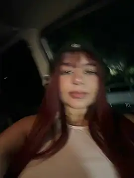 Snapshot of RavenM8 chatting on March 5, 2026, 1:02 am RavenM8 online show from March 5, 2026, 1:02 am