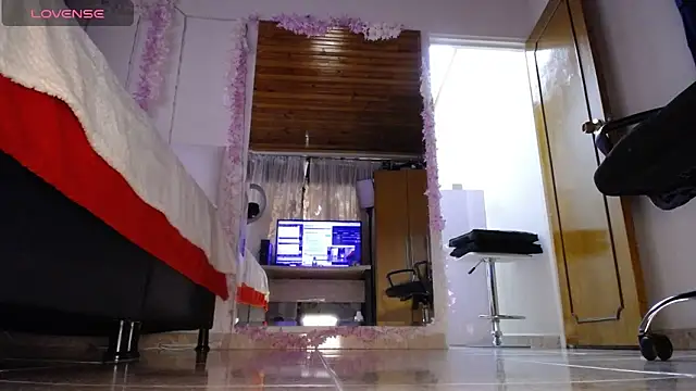 Sahory   online show from November 13, 2025, 7:40 pm