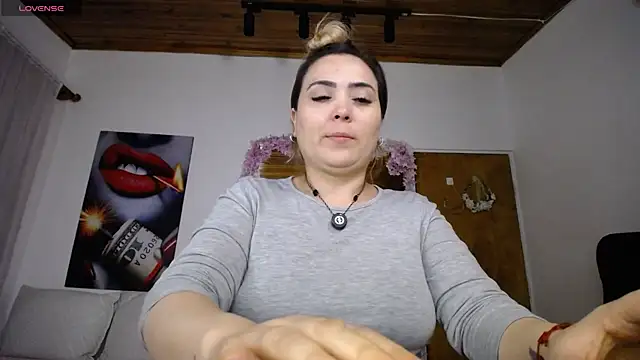Snapshot of Sahory__ chatting on June 22, 2026, 11:35 pm Sahory online show from June 22, 2026, 11:35 pm