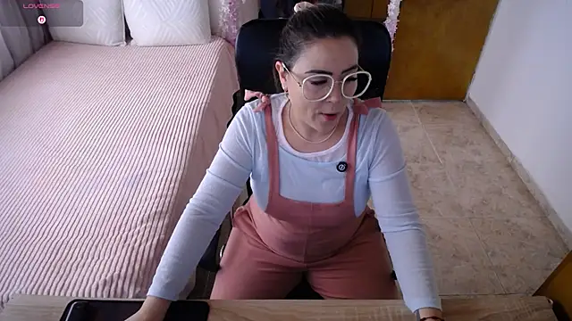 Snapshot of Sahory__ chatting on July 15, 2026, 9:55 pm Sahory online show from July 15, 2026, 9:55 pm