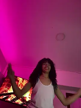 Snapshot of TheKing6ix9ine69 chatting on November 23, 2025, 11:04 pm TheKing6ix9ine69 online show from November 23, 2025, 11:04 pm