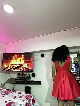 Snapshot of TheKing6ix9ine69 chatting on December 5, 2025, 5:39 am TheKing6ix9ine69 online show from December 5, 2025, 5:39 am