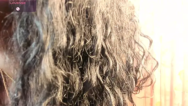 Snapshot of lanna_bx chatting on February 28, 2026, 7:57 pm lanna bx online show from February 28, 2026, 7:57 pm