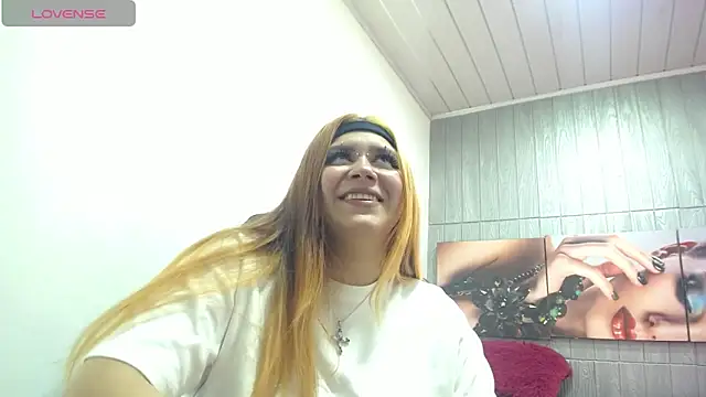 Snapshot of sara_winehouse1 chatting on April 19, 2026, 4:46 am sara winehouse1 online show from April 19, 2026, 4:46 am