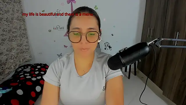 isa loves cum online show from April 28, 2026, 11:42 pm