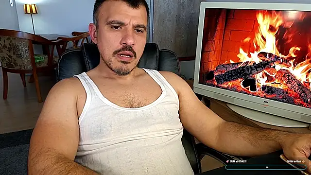officeman7 online show from April 30, 2026, 3:52 pm