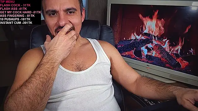 officeman7 online show from February 18, 2025, 4:36 pm